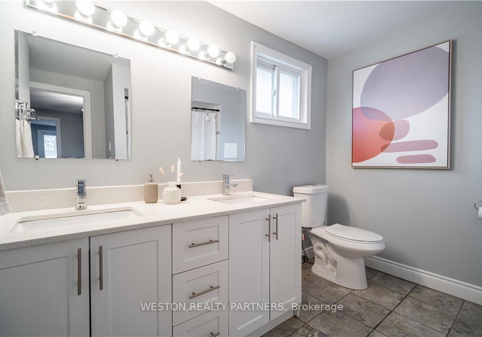 125-limeridge-road-w-hamilton-ontario-x13124254