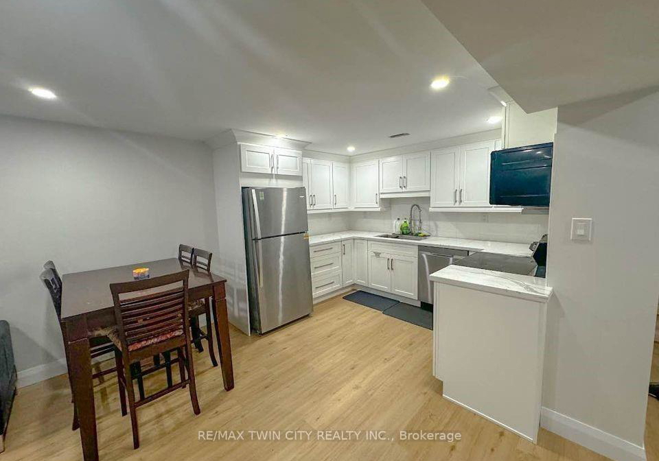 22-hebel-place-kitchener-ontario-x13124358