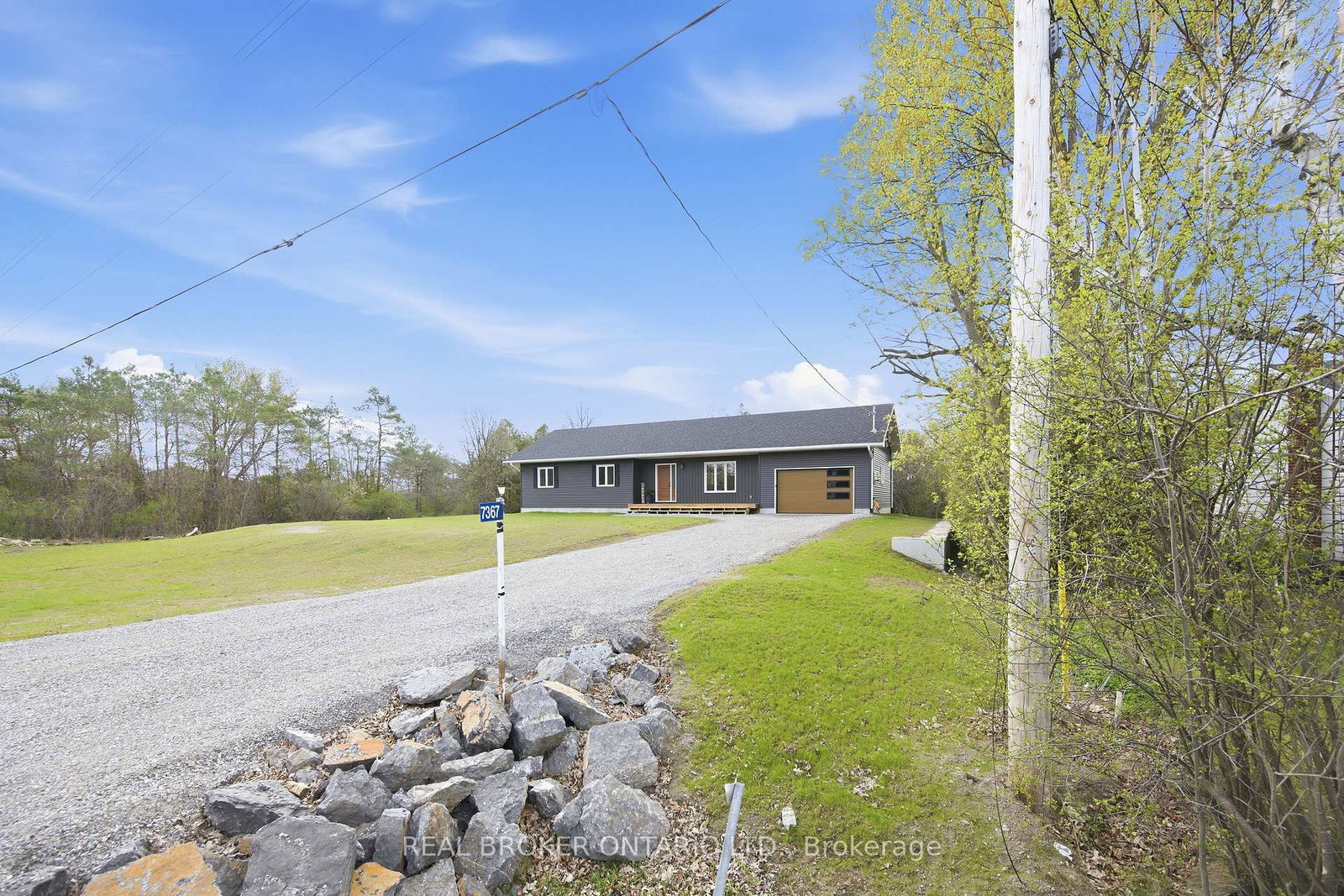 7367-roger-stevens-drive-montague-ontario-x13124492