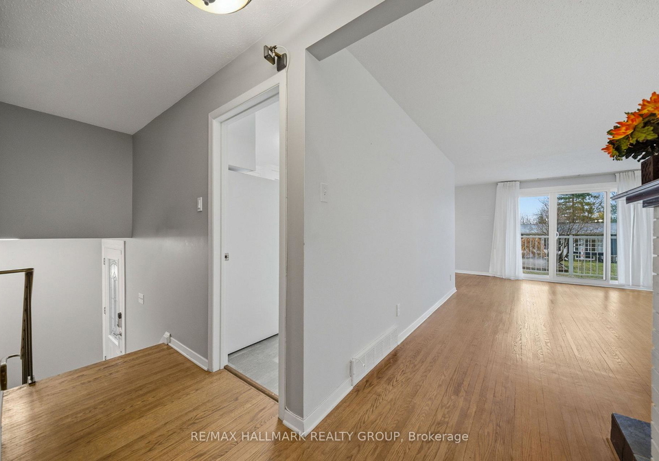 69-woodmount-crescent-ottawa-ontario-x13124696