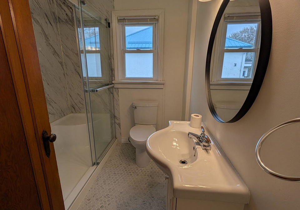 20-wellington-crescent-belleville-ontario-x13124726