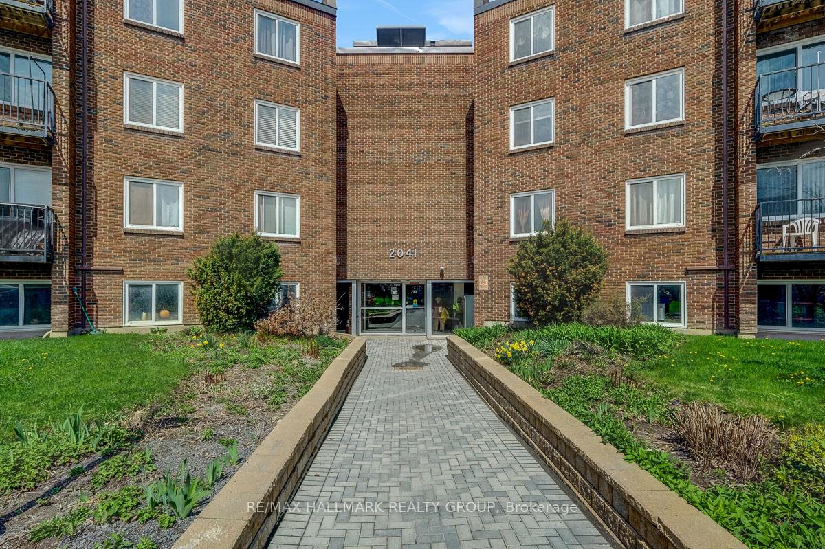 2041-arrowsmith-drive-ottawa-ontario-x13124728