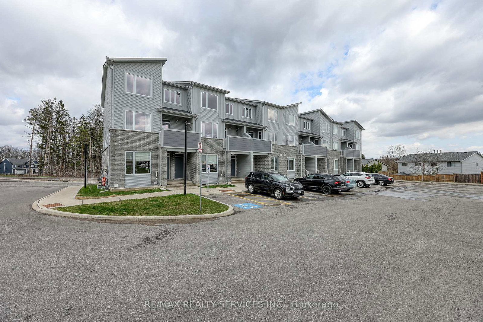 925-deveron-crescent-london-south-ontario-x13124774