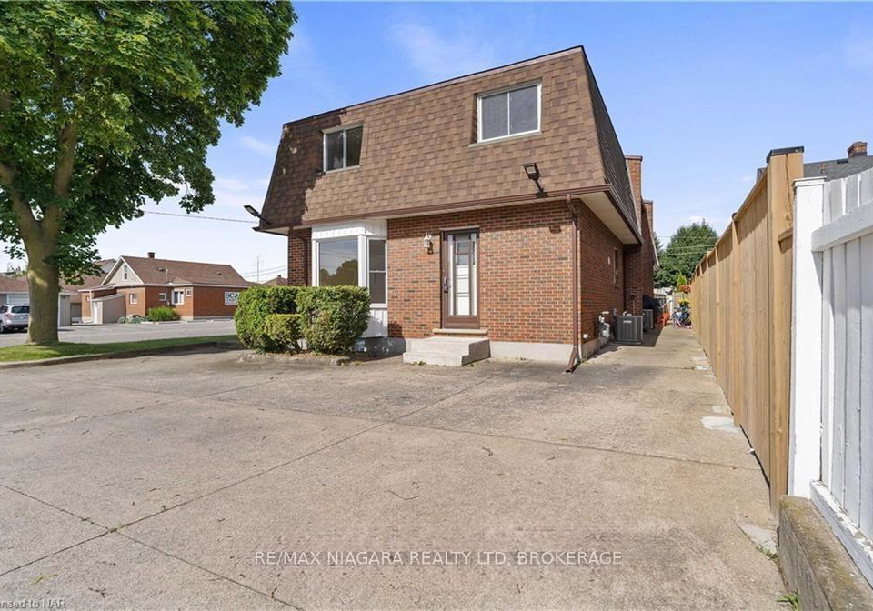 6344-drummond-road-niagara-falls-ontario-x13124976