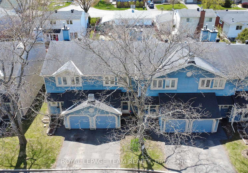 39-saxton-private-ottawa-ontario-x13125172