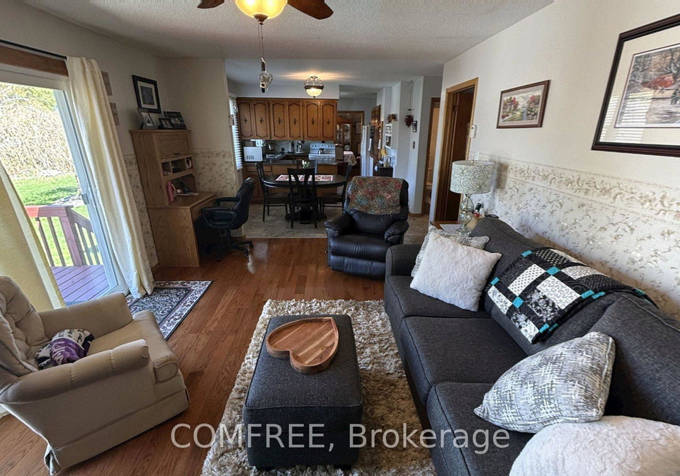 4088-florence-avenue-petrolia-ontario-x13125178