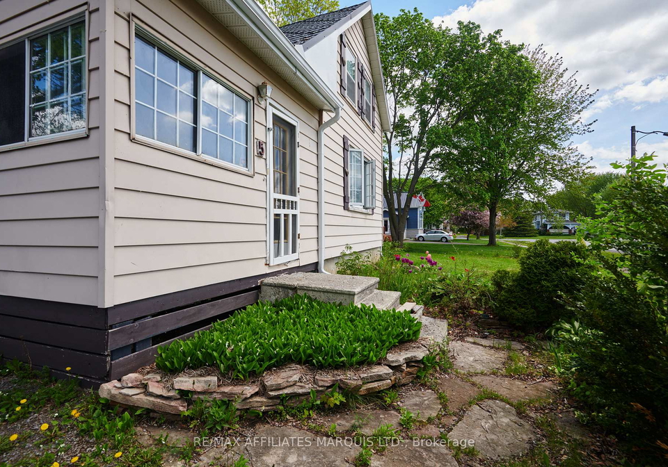 5-pine-street-south-stormont-ontario-x13125186