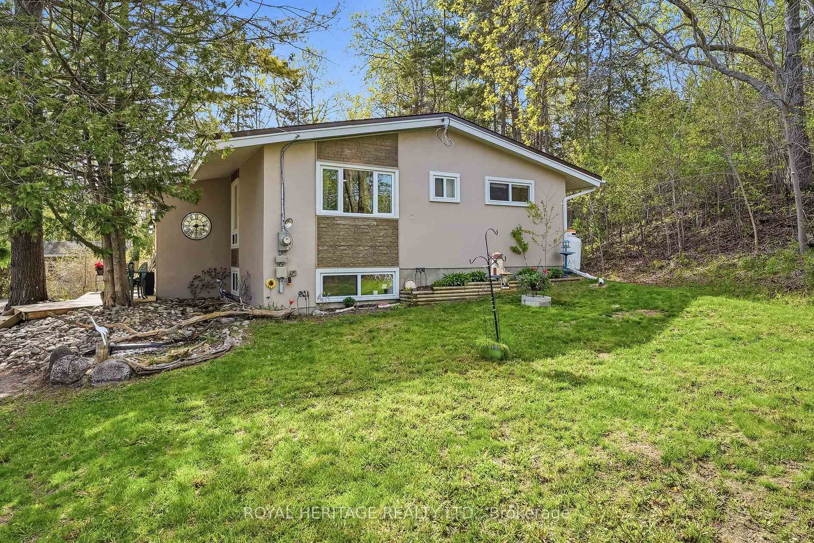 30-stockdale-road-quinte-west-ontario-x13125208