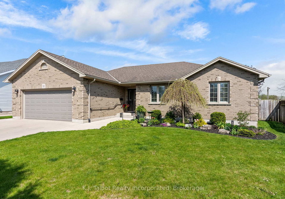 11-lee-crescent-goderich-ontario-x13125348