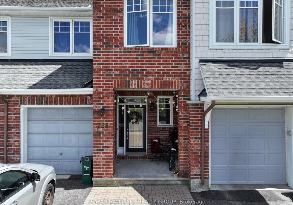 728-cedar-creek-drive-ottawa-ontario-x13125364