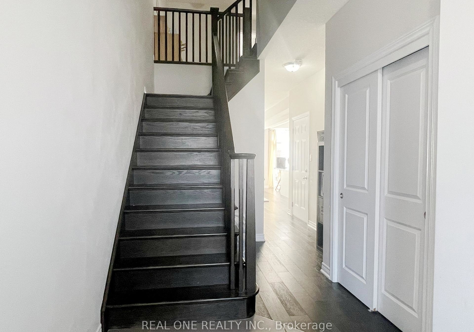 90-raymond-road-hamilton-ontario-x13125378