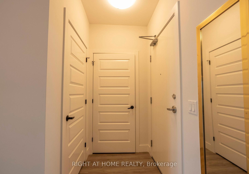 1000-lackner-place-e-kitchener-ontario-x13125418