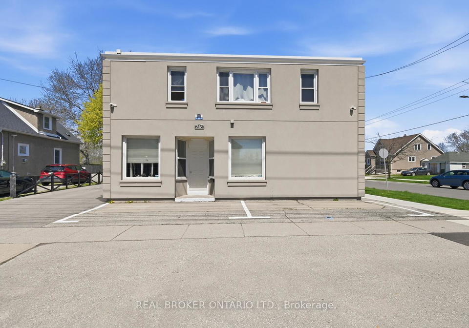 256-lincoln-street-welland-ontario-x13125466