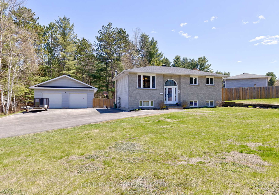 9-jamie-crescent-petawawa-ontario-x13125528
