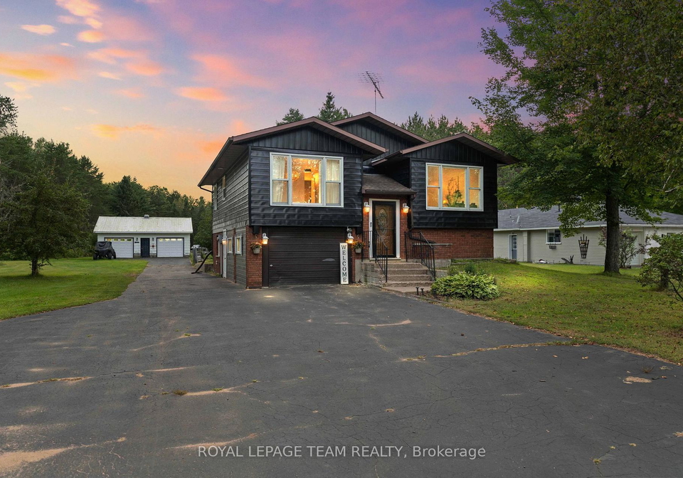 2365-simpson-pit-road-killaloe-hagarty-and-richards-killaloe-hagarty-and-richards-ontario-x13125682