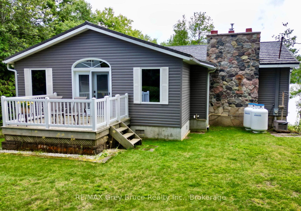 340-barneys-boulevard-northern-bruce-peninsula-ontario-x13125704