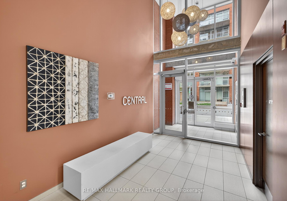 349-mcleod-street-ottawa-ontario-x13125774