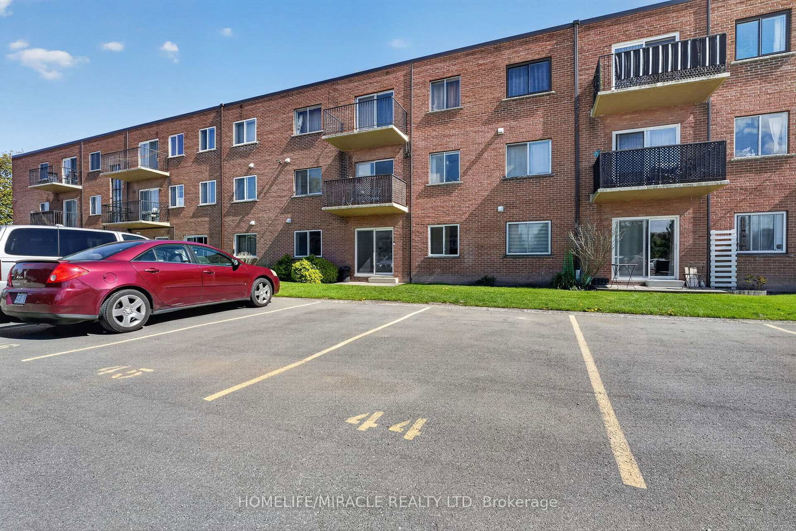 456-carlton-street-st-catharines-ontario-x13125806