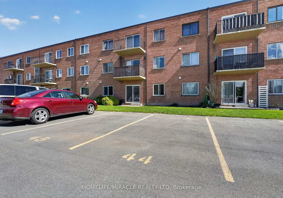 456-carlton-street-st-catharines-ontario-x13125806
