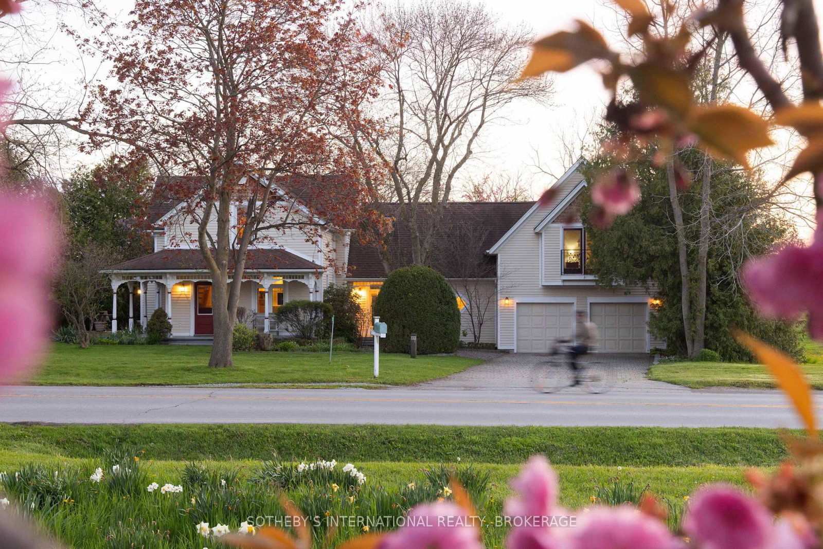 15906-niagara-parkway-niagara-on-the-lake-ontario-x13125930