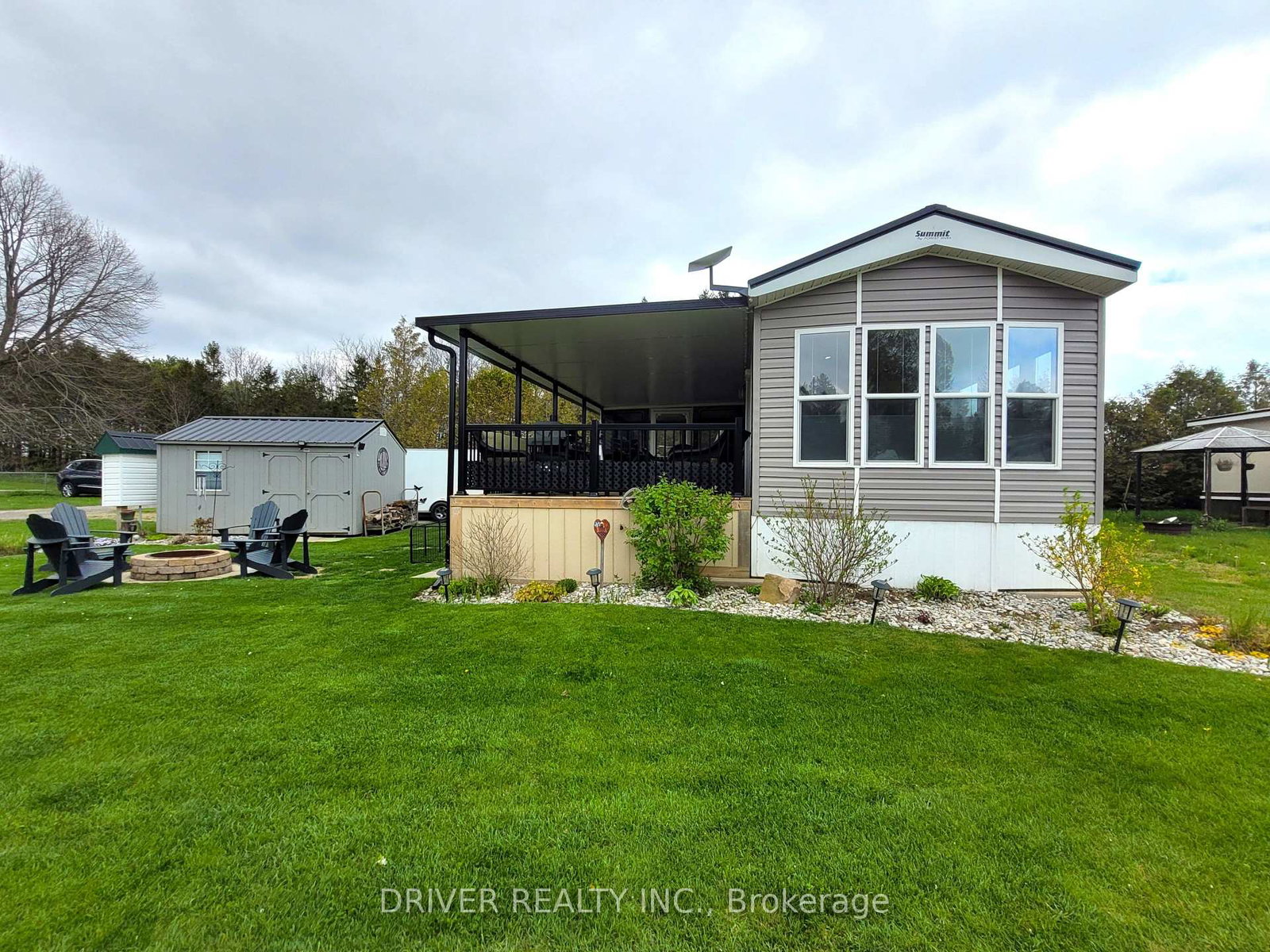 930-lakeshore-road-norfolk-ontario-x13125966