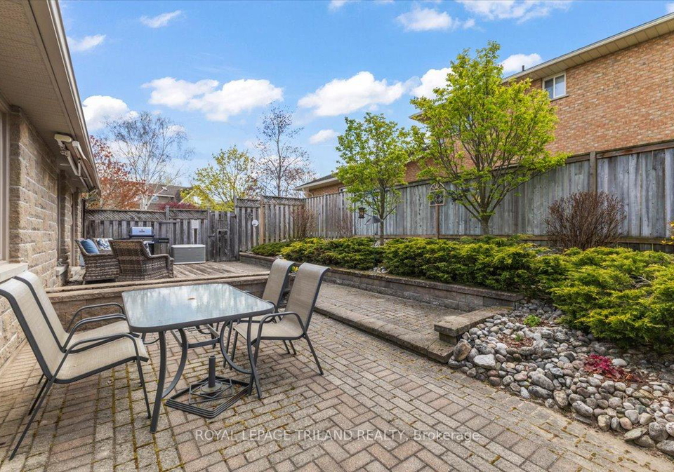 272-4th-street-crescent-hanover-ontario-x13126070