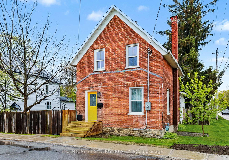 15-alfred-street-smiths-falls-ontario-x13126144
