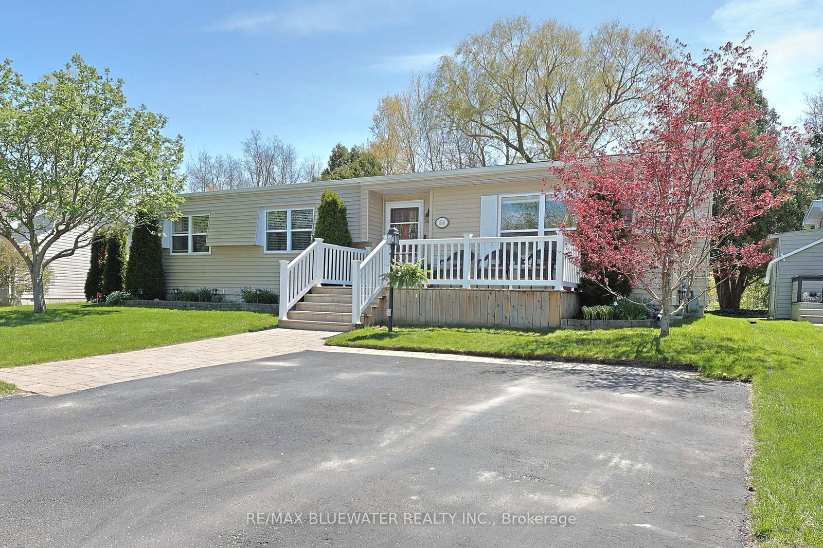 350-shannon-boulevard-south-huron-ontario-x13126158