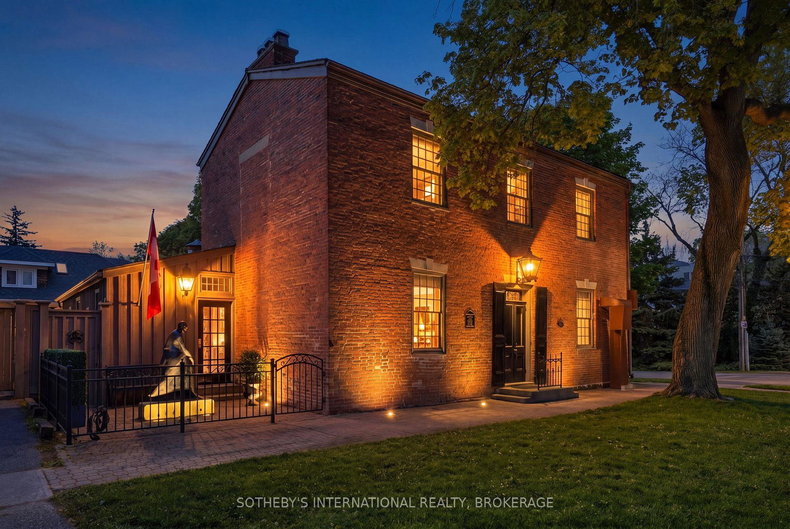 55-prideaux-street-niagara-on-the-lake-ontario-x13126192