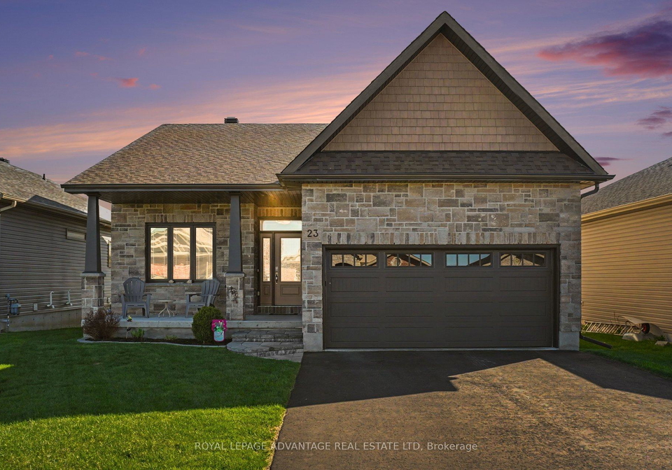 23-senators-gate-drive-perth-ontario-x13126342