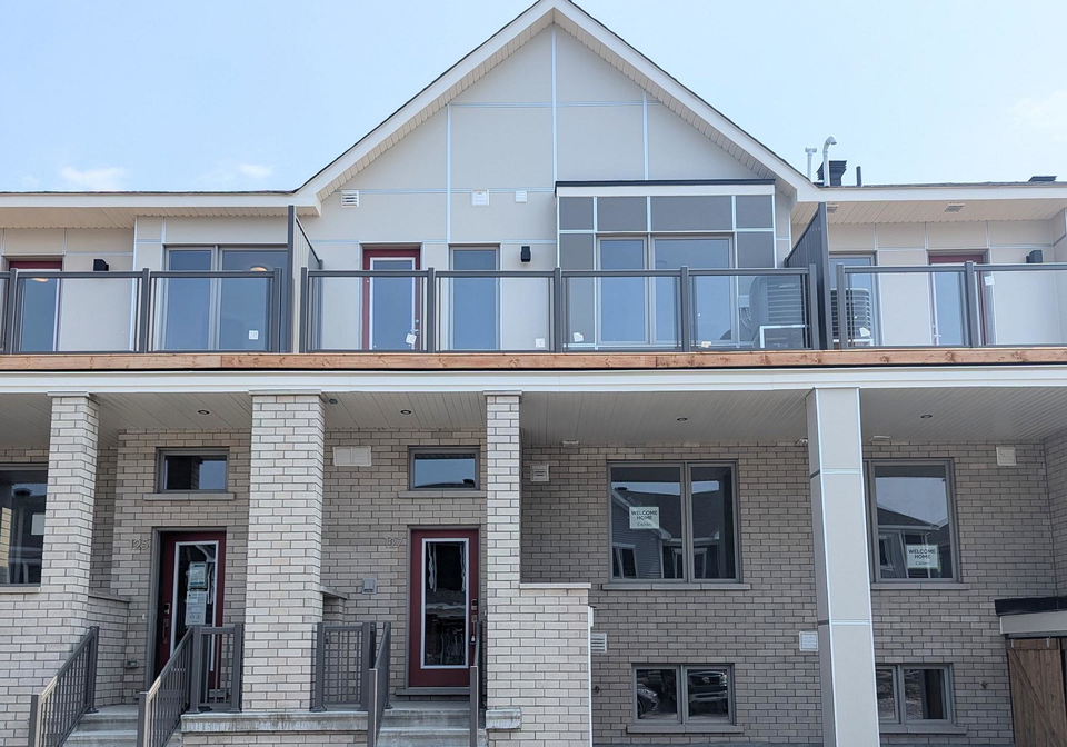 127-beebalm-crescent-ottawa-ontario-x13126392
