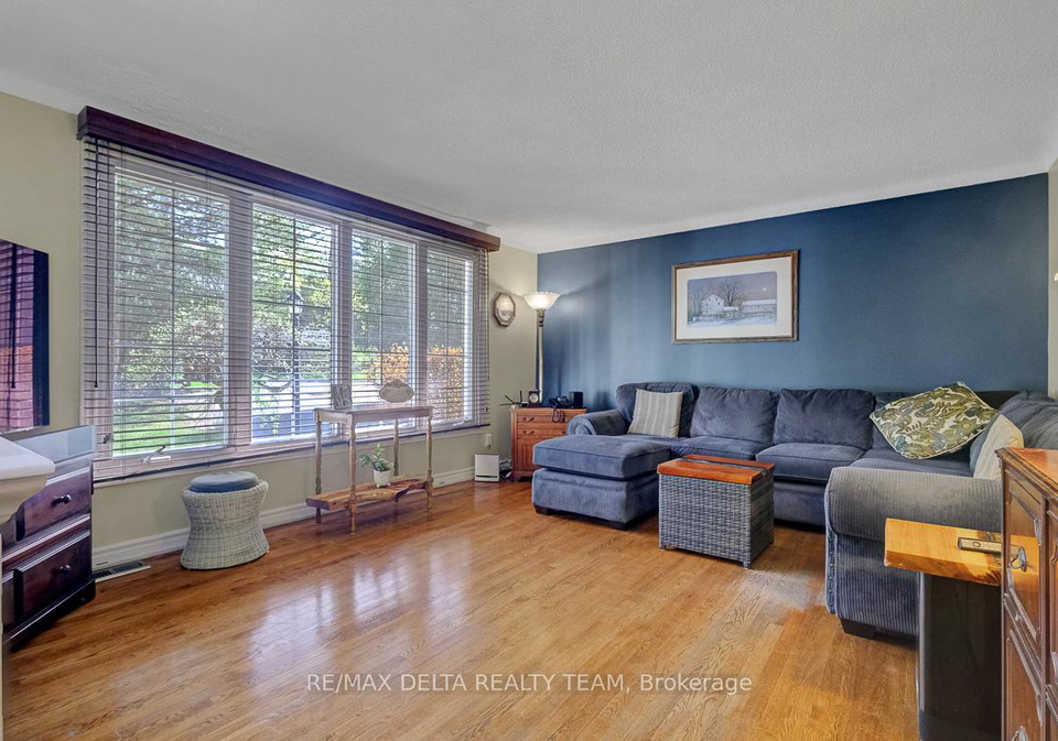 1079-laporte-street-ottawa-ontario-x13126420