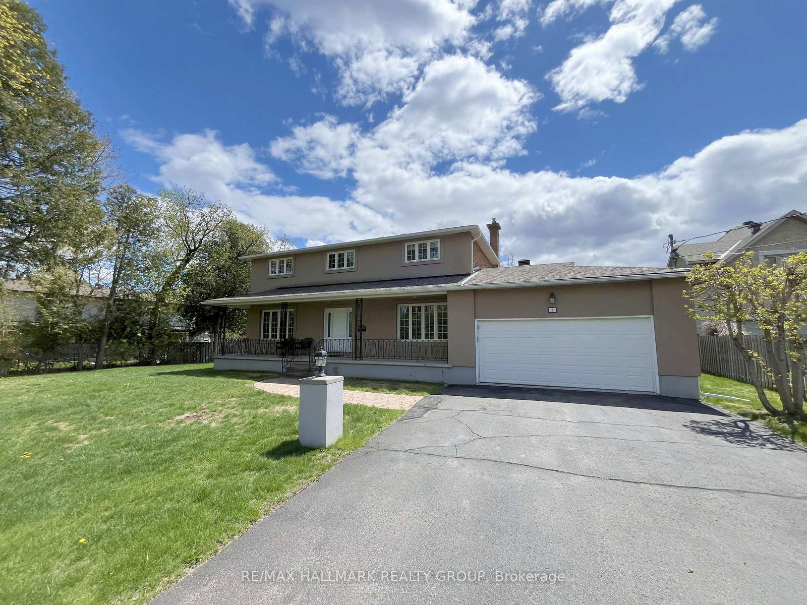 2-inverness-avenue-ottawa-ontario-x13126594