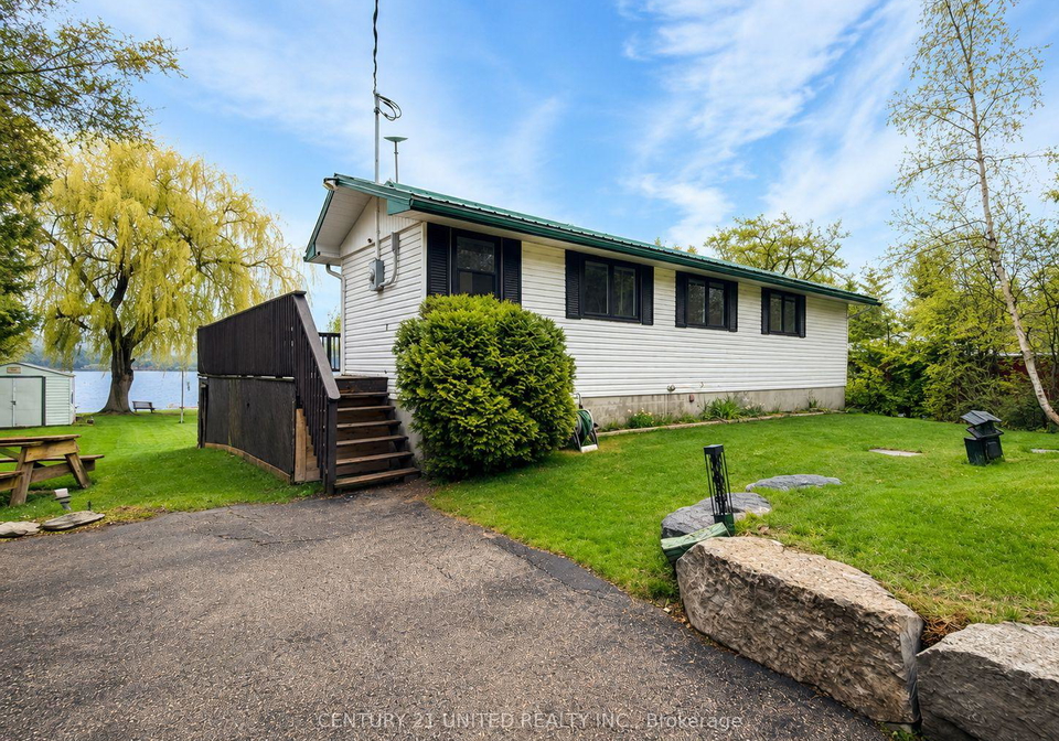 16-evergreen-street-kawartha-lakes-ontario-x13126754