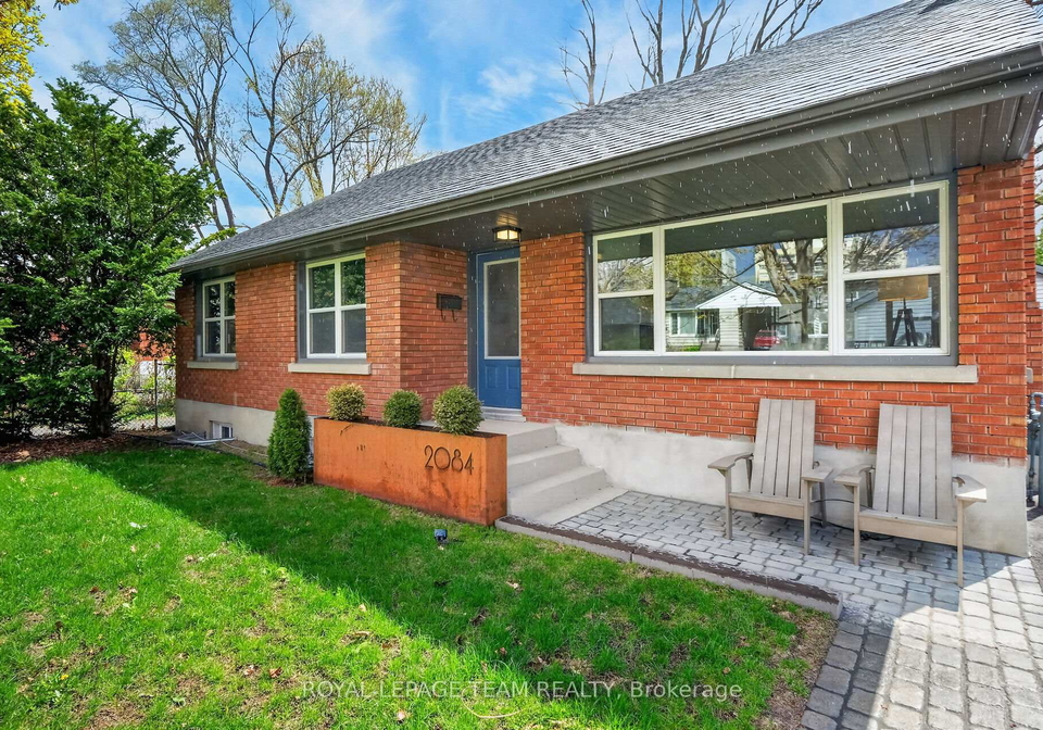 2084-honeywell-avenue-ottawa-ontario-x13126790