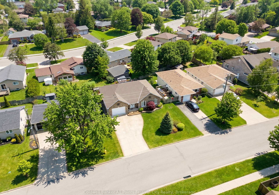 16-balvina-drive-w-goderich-ontario-x13126802