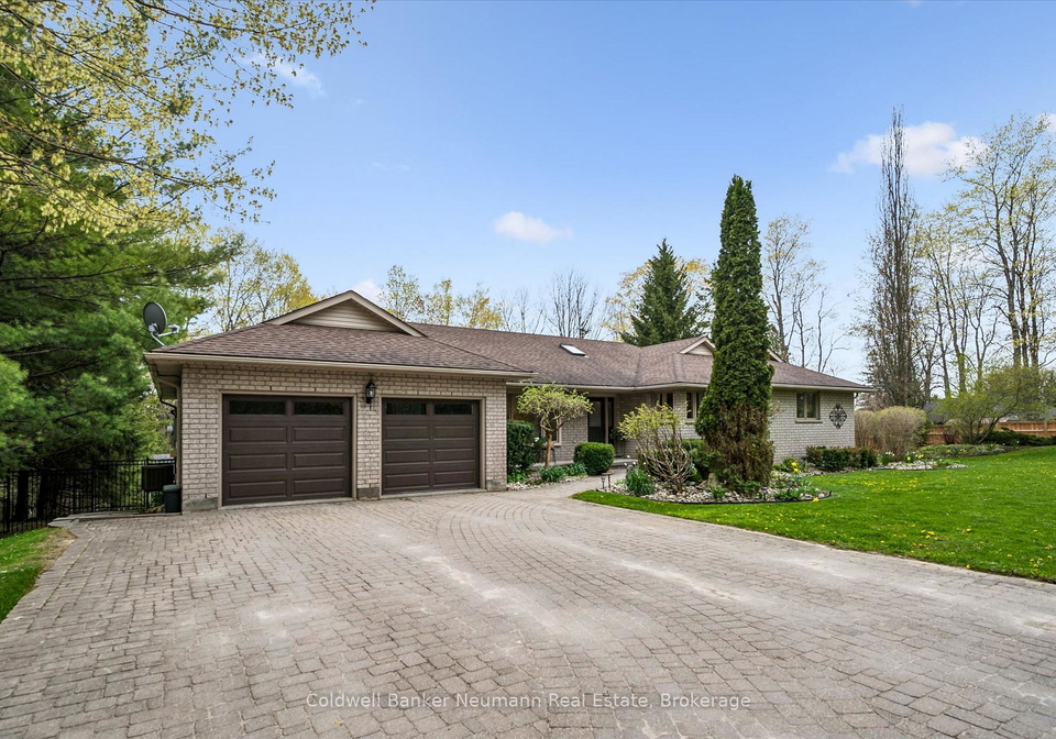 25-riverview-drive-centre-wellington-ontario-x13126806