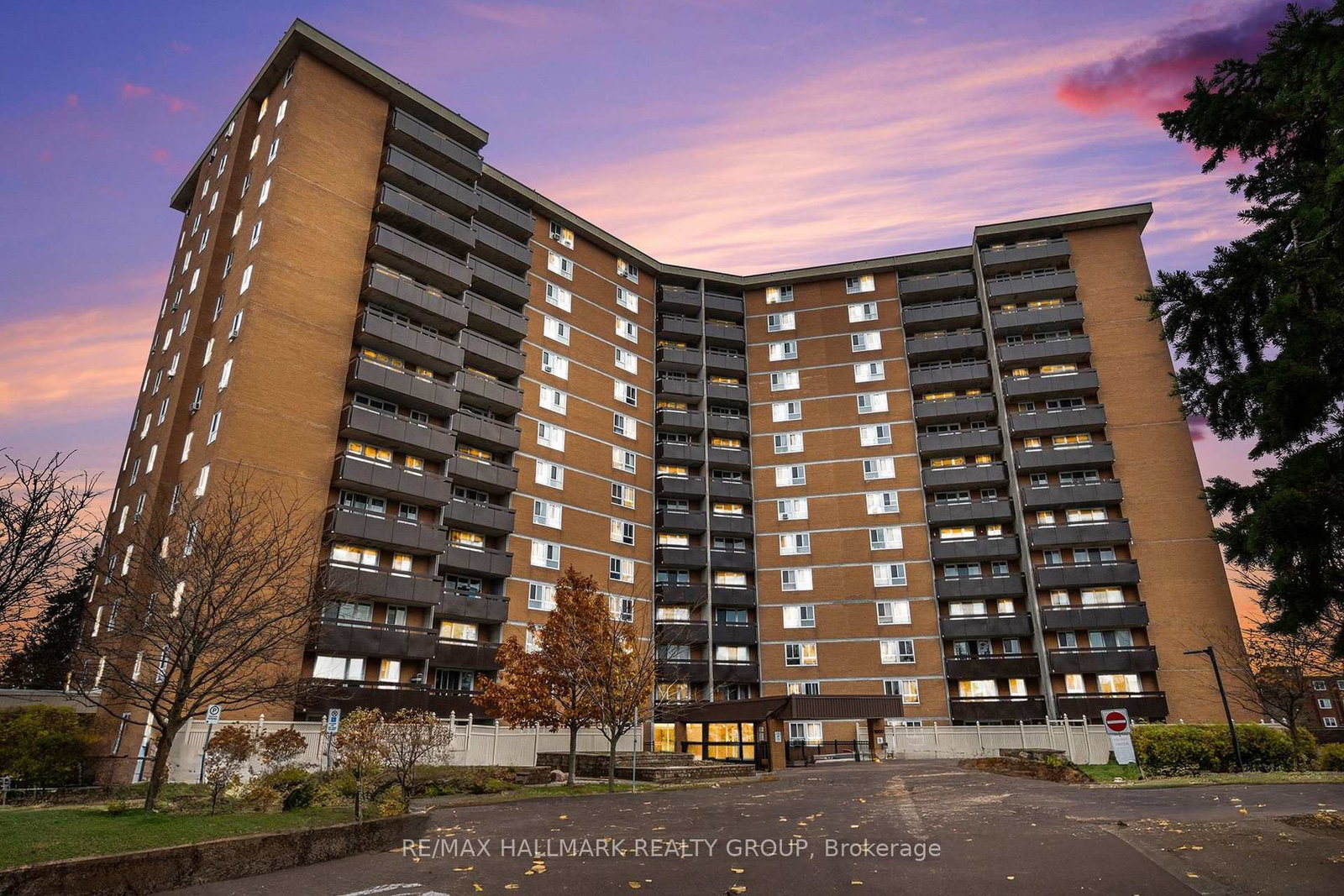 2000-jasmine-crescent-ottawa-ontario-x13126920