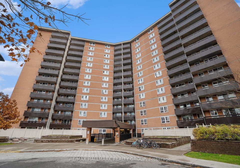 2000-jasmine-crescent-ottawa-ontario-x13126920