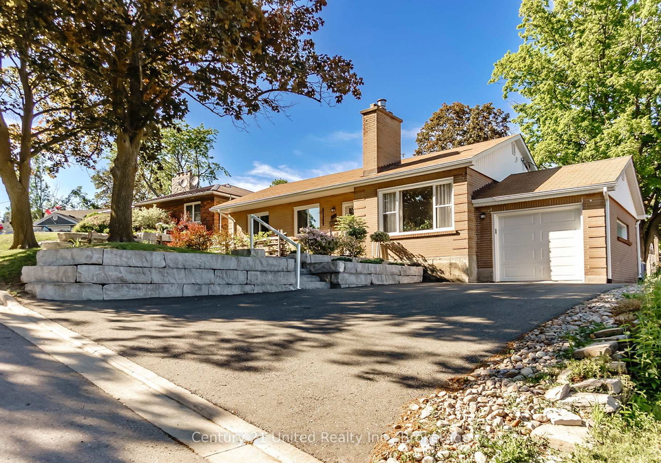 682-victory-crescent-peterborough-ontario-x13126986