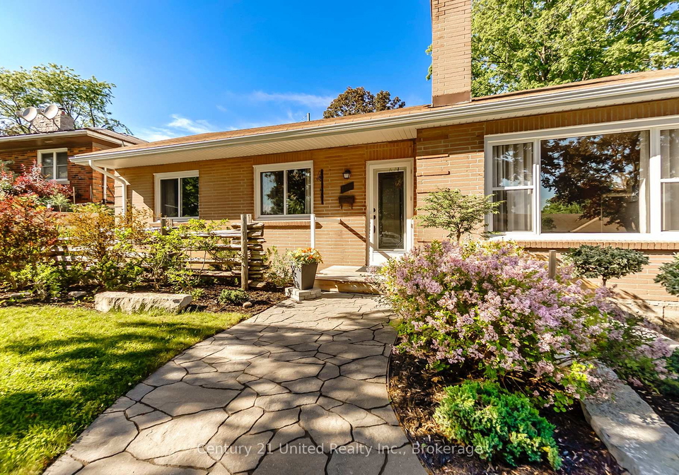 682-victory-crescent-peterborough-ontario-x13126986