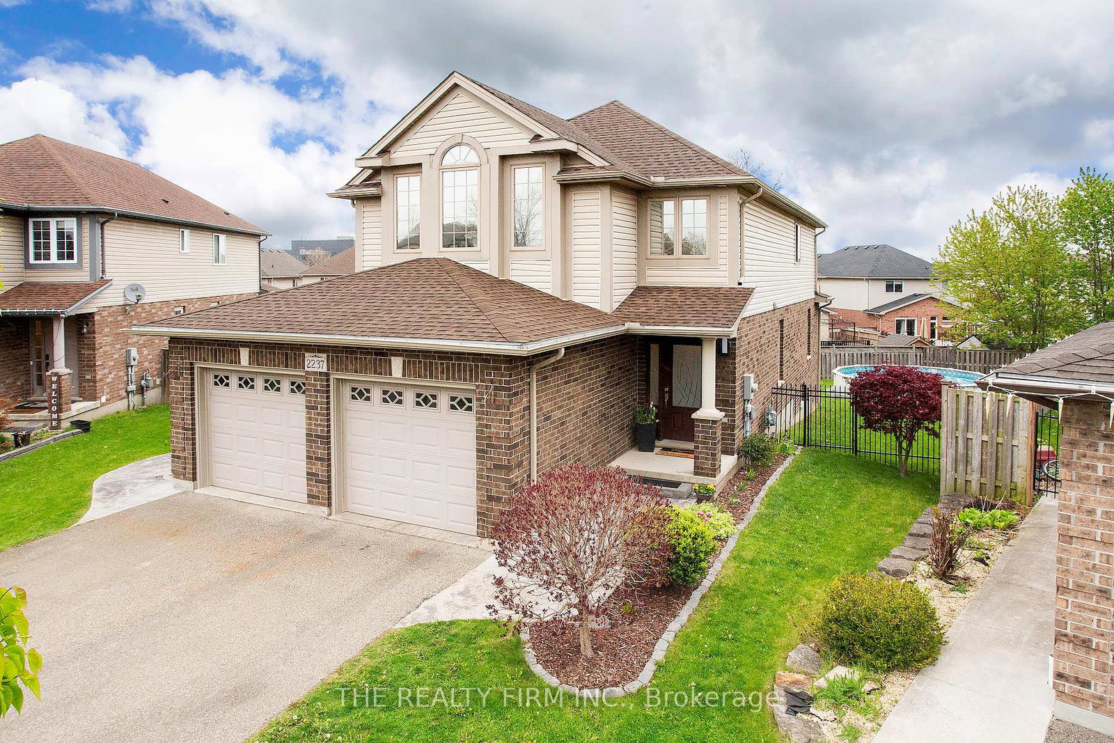 2237-cardinal-court-london-south-ontario-x13127068