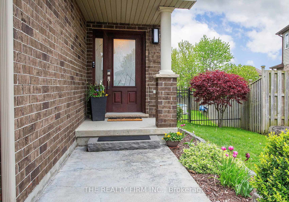 2237-cardinal-court-london-south-ontario-x13127068