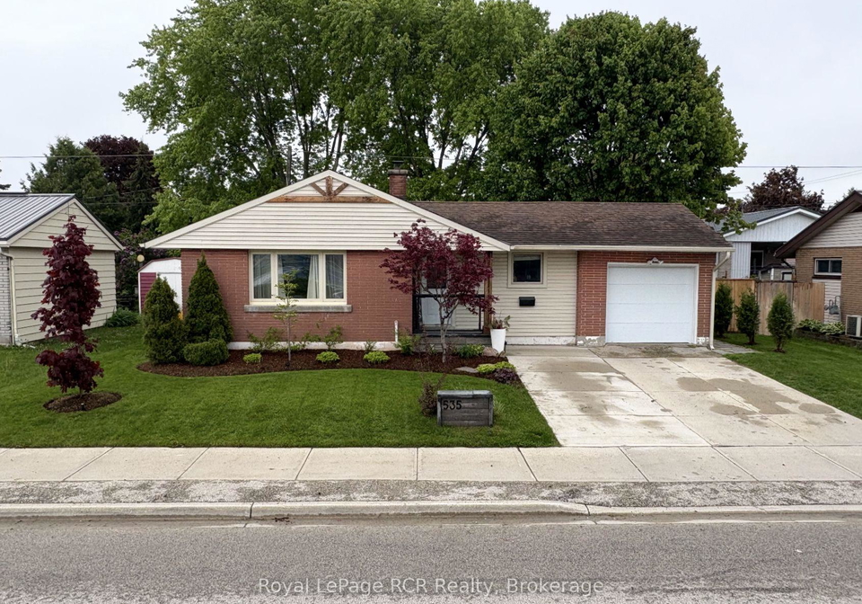 535-13th-street-hanover-ontario-x13127200