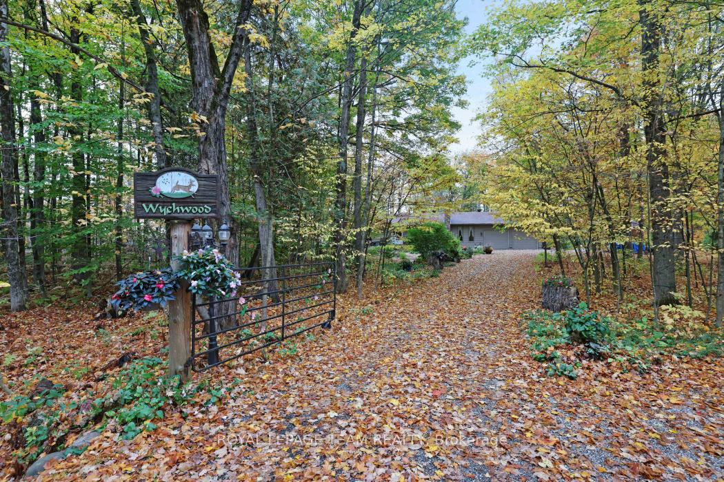 4715-stonecrest-road-ottawa-ontario-x13127306