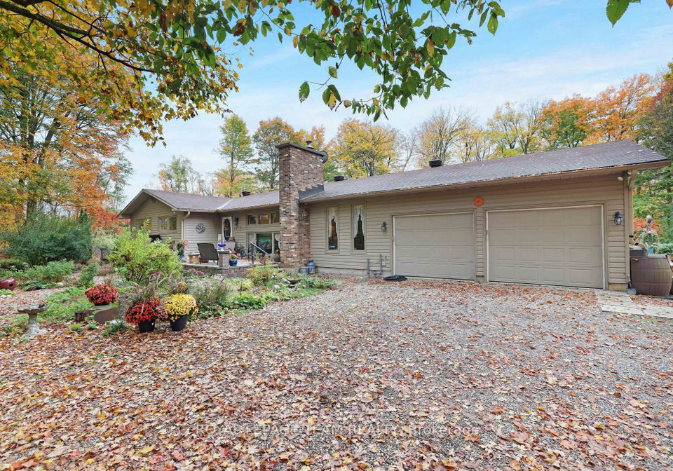4715-stonecrest-road-ottawa-ontario-x13127306