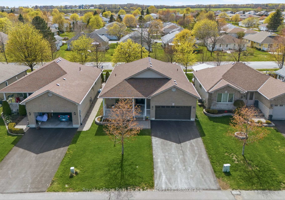35-maplehurst-crescent-prince-edward-county-ontario-x13127392