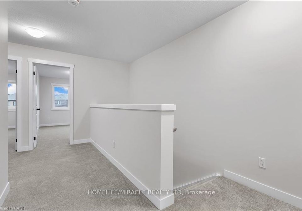 19-wilkinson-avenue-cambridge-ontario-x13127434