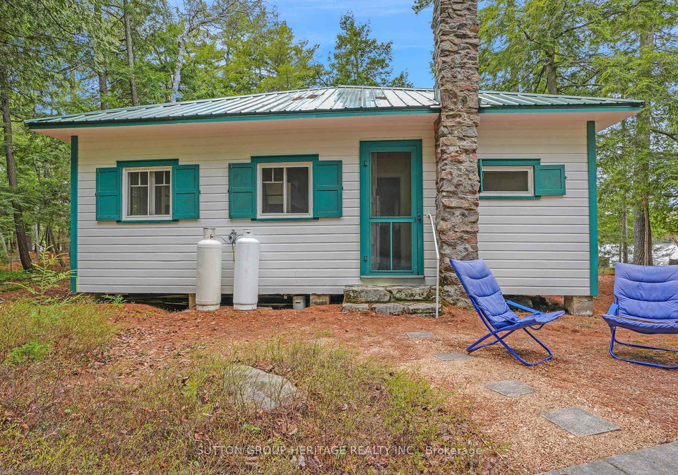 909-ashby-lake-wa-addington-highlands-ontario-x13127600
