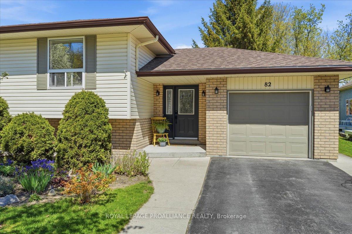 82-west-mary-street-prince-edward-county-ontario-x13127712